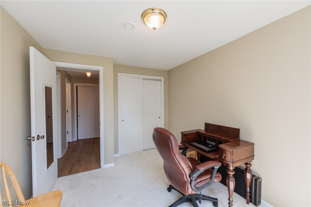 21841 River Oaks Drive Rocky River OH 44116
