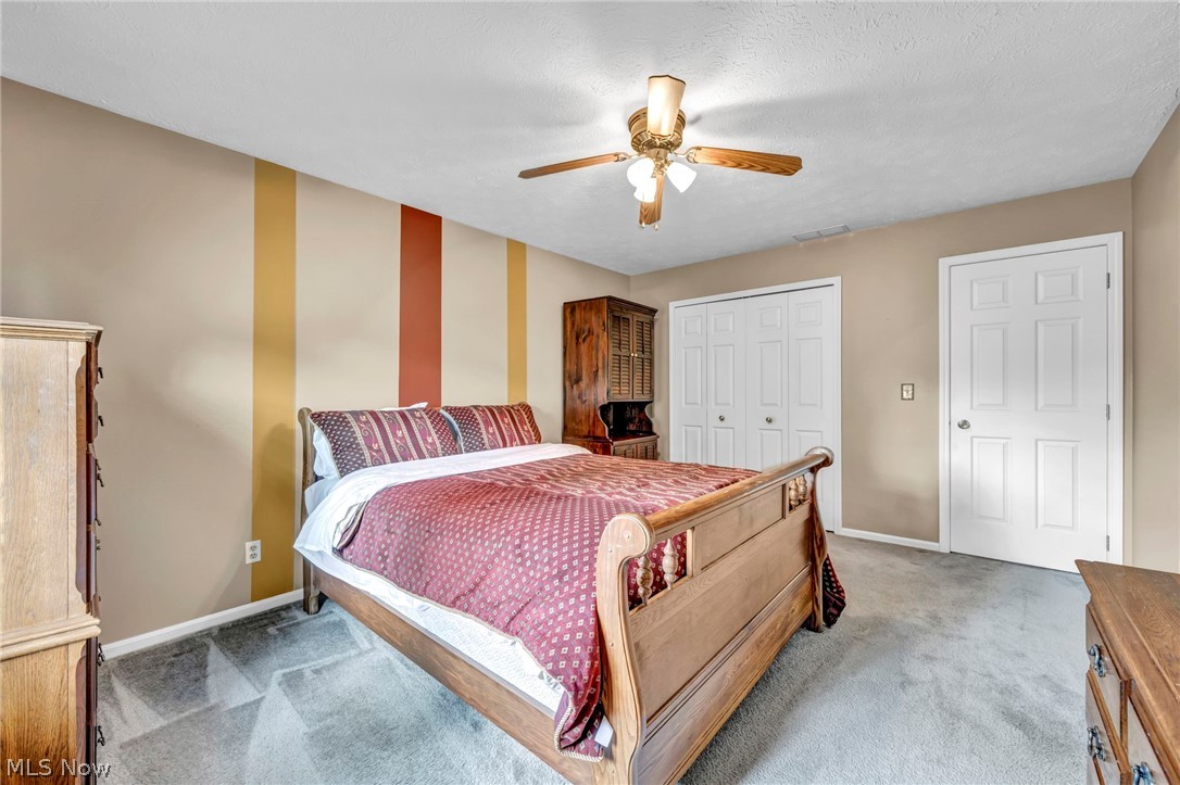 37057 N Doovy Street Avon OH 44011