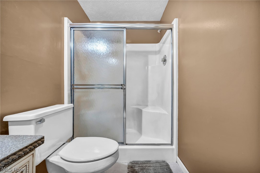 37057 N Doovy Street Avon OH 44011