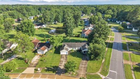37057 N Doovy Street Avon OH 44011