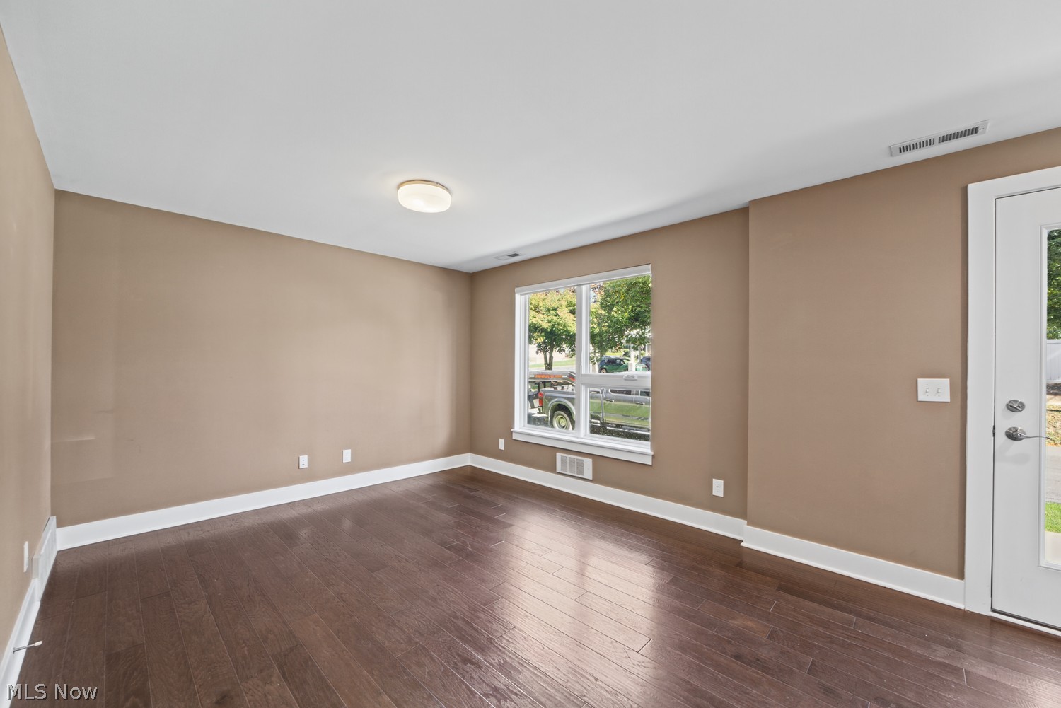 1238 W 70th Street Cleveland OH 44102