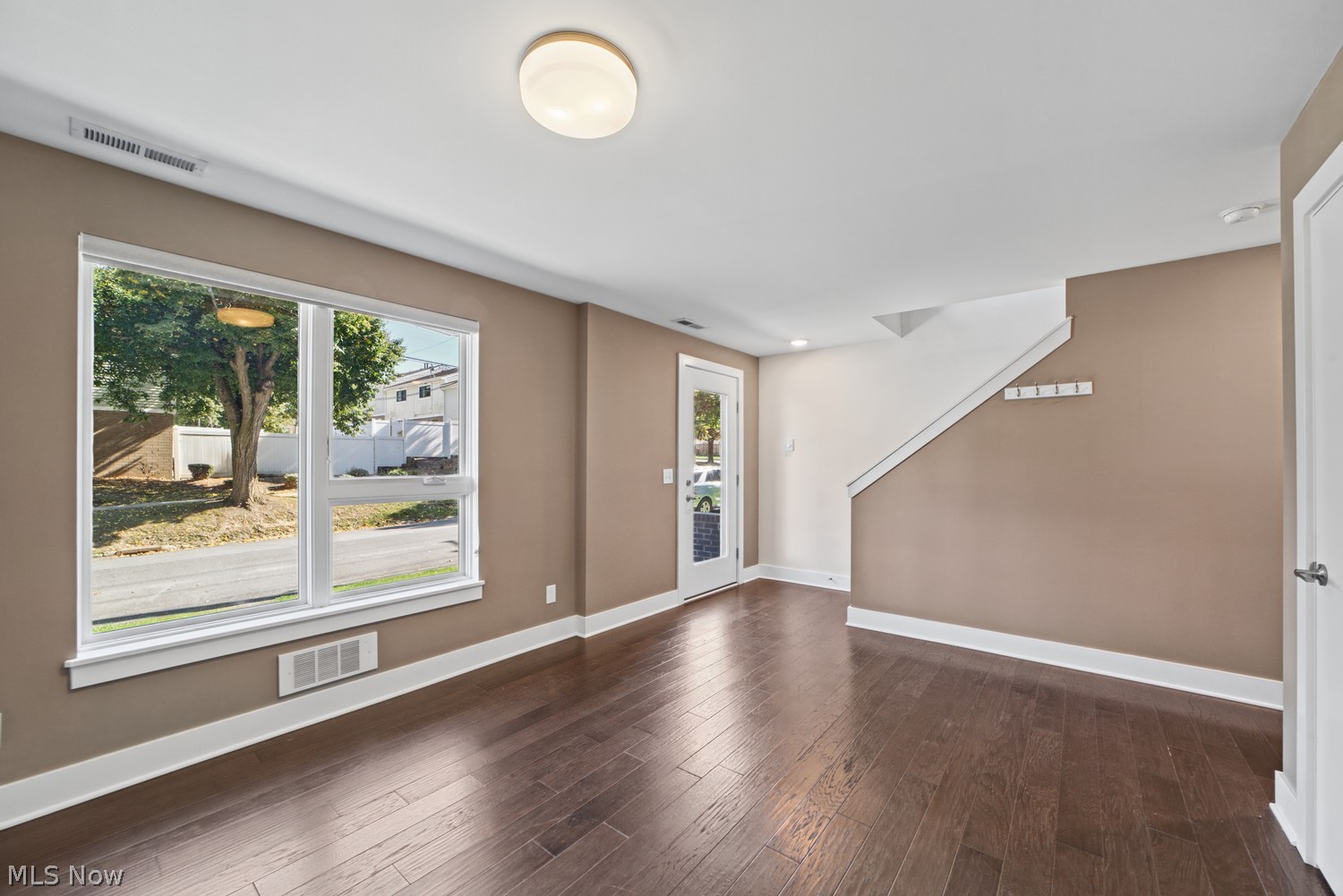 1238 W 70th Street Cleveland OH 44102