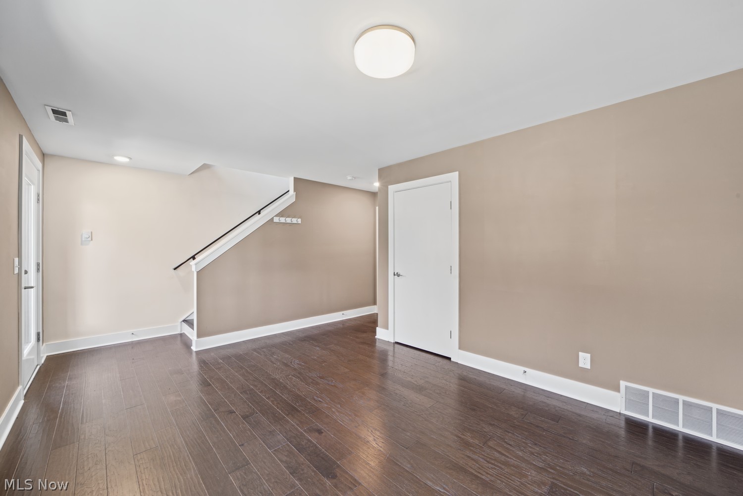 1238 W 70th Street Cleveland OH 44102