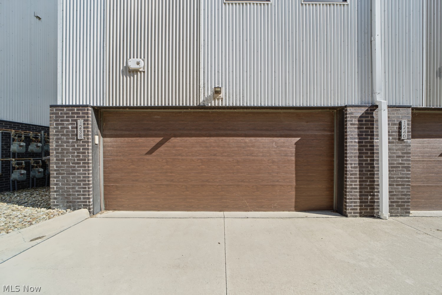 1238 W 70th Street Cleveland OH 44102