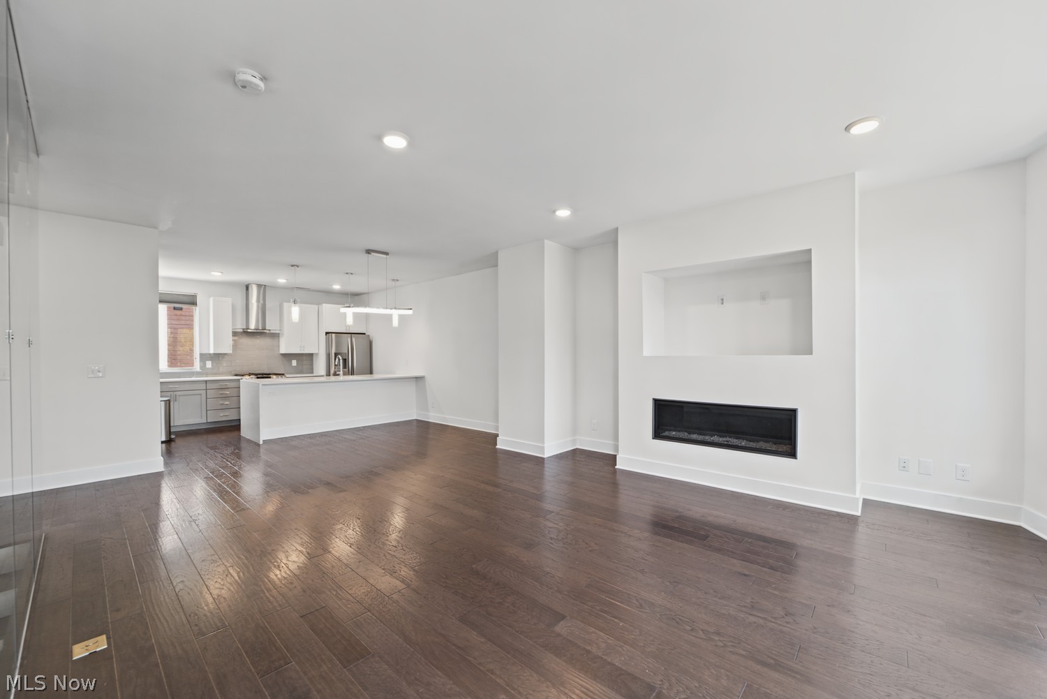 1238 W 70th Street Cleveland OH 44102
