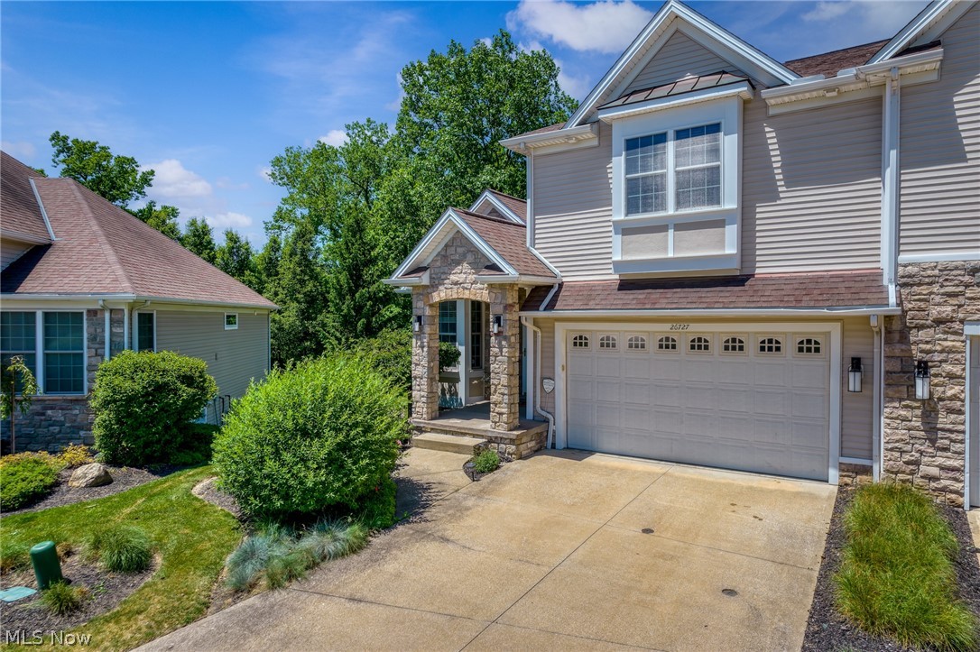 26727 Rue Saint Anne Court Warrensville Heights OH 44128