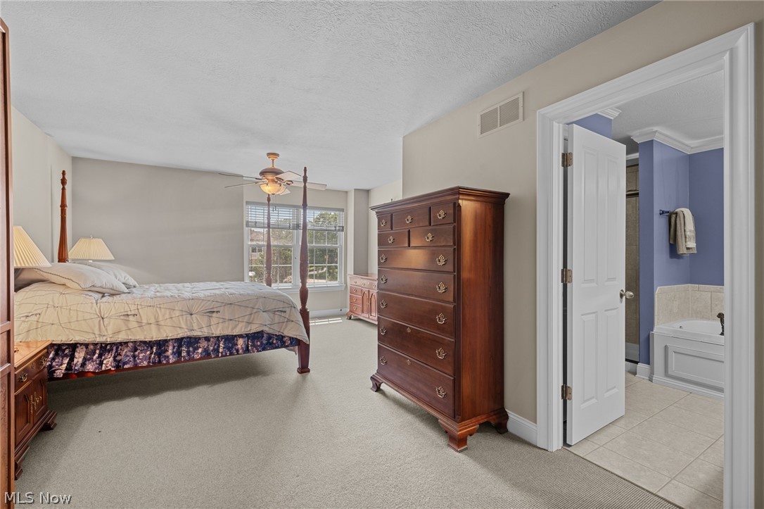 26727 Rue Saint Anne Court Warrensville Heights OH 44128