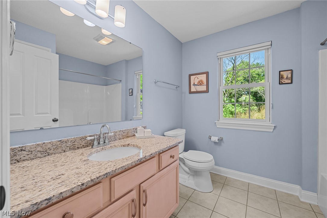 26727 Rue Saint Anne Court Warrensville Heights OH 44128