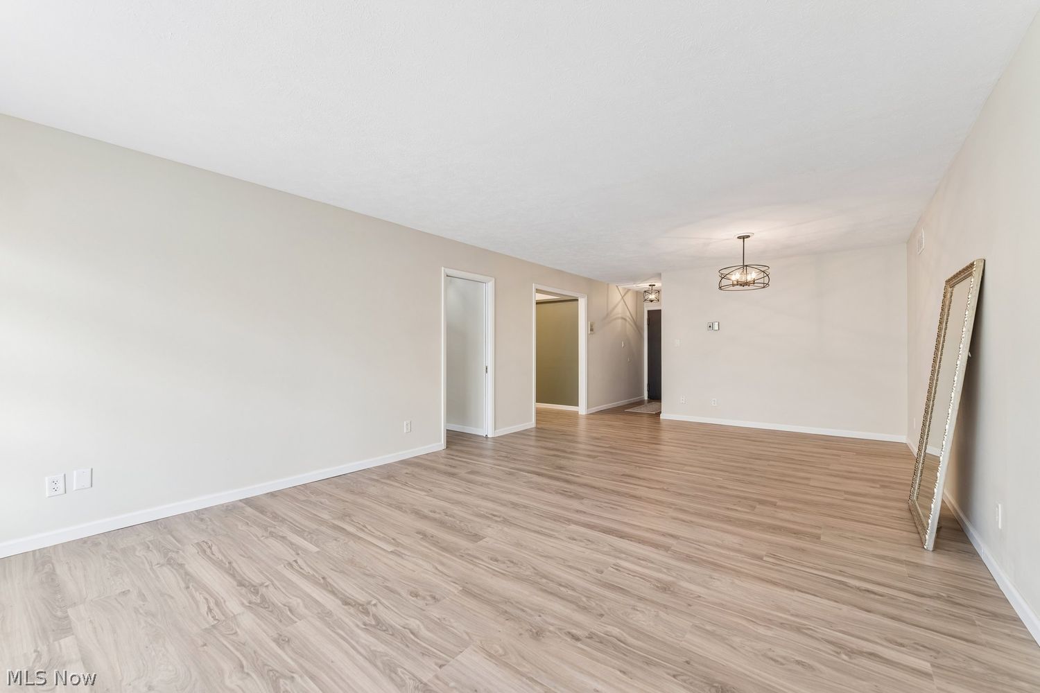 2159 Wooster Road Rocky River OH 44116