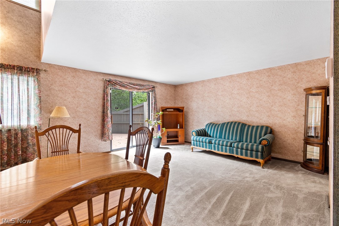 174 St. Clair Drive Akron OH 44307