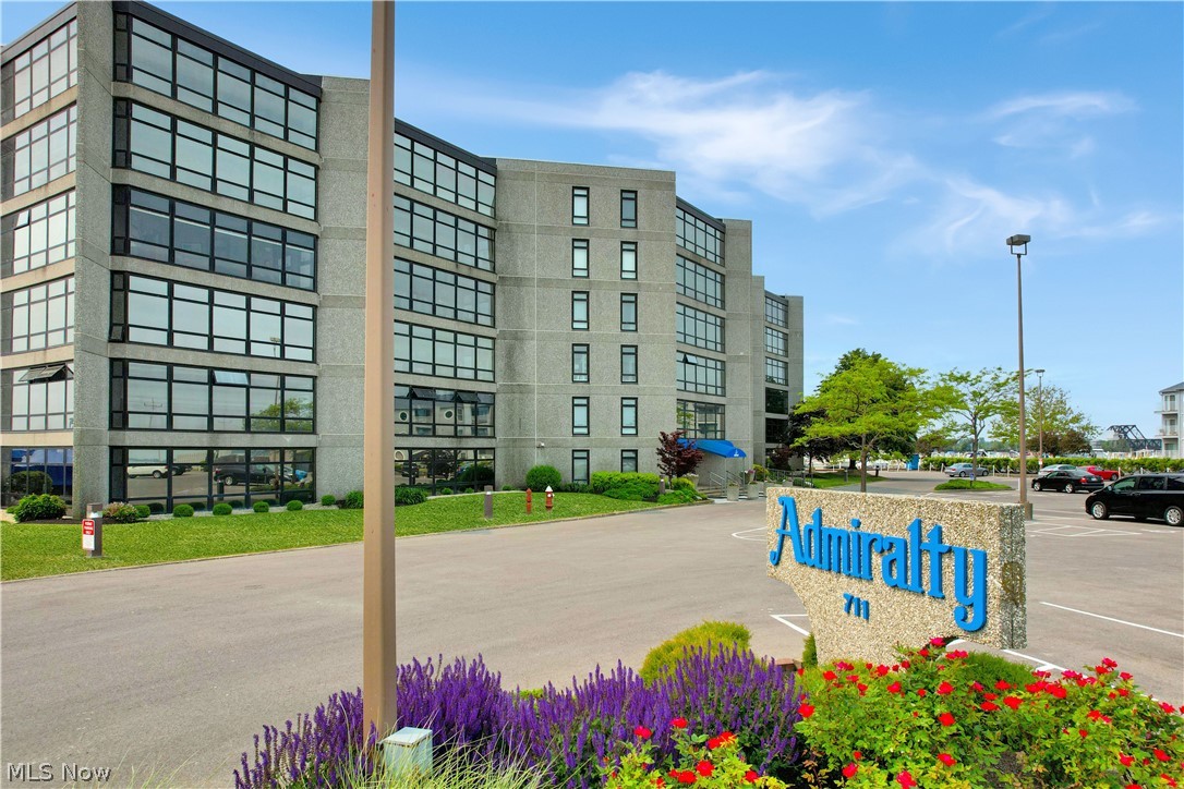 711 W Lakeshore Drive Port Clinton OH 43452