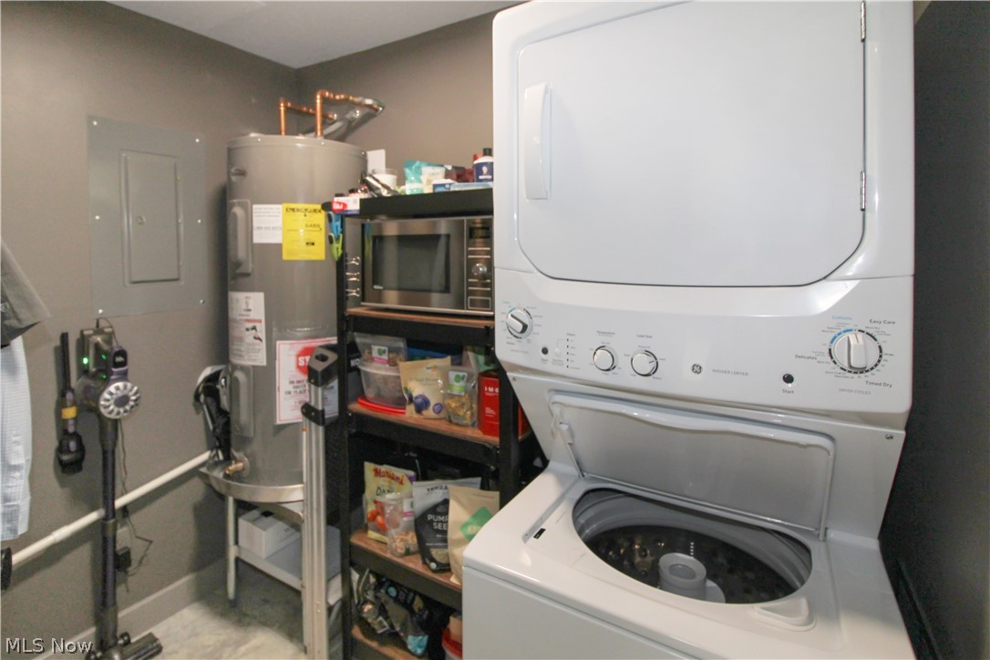 711 W Lakeshore Drive Port Clinton OH 43452