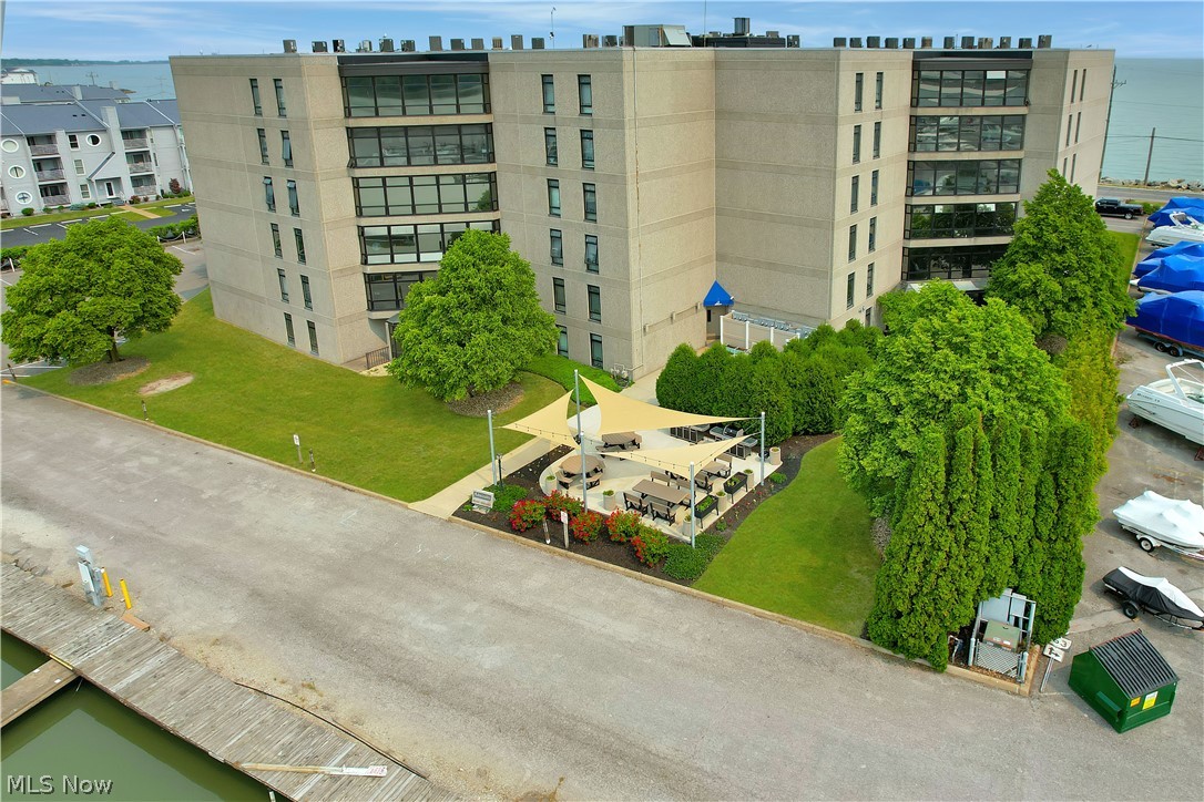 711 W Lakeshore Drive Port Clinton OH 43452
