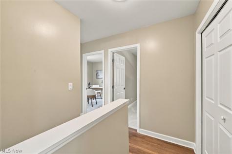 101 Chatham Way Mayfield Heights OH 44124