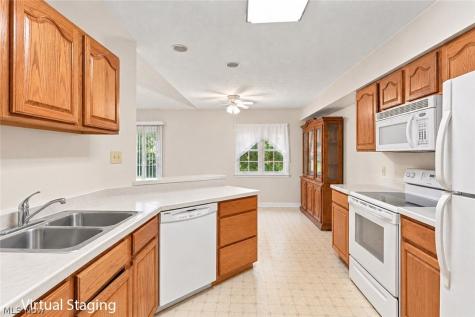 830 Renee Drive Wadsworth OH 44281