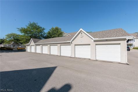 22558 Lenox Drive Fairview Park OH 44126