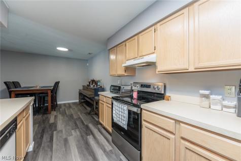 22558 Lenox Drive Fairview Park OH 44126