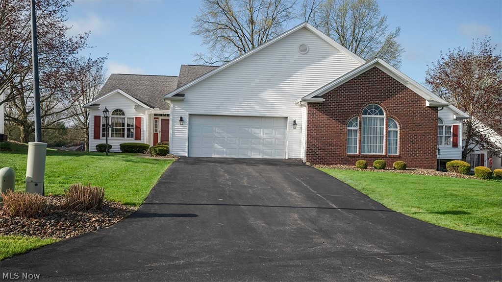 248 Cranberry Court Warren OH 44483