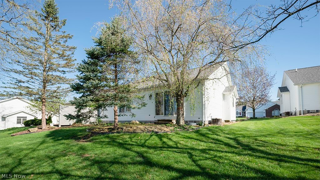 248 Cranberry Court Warren OH 44483
