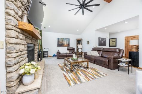 1602 Glendale Road Marietta OH 45750