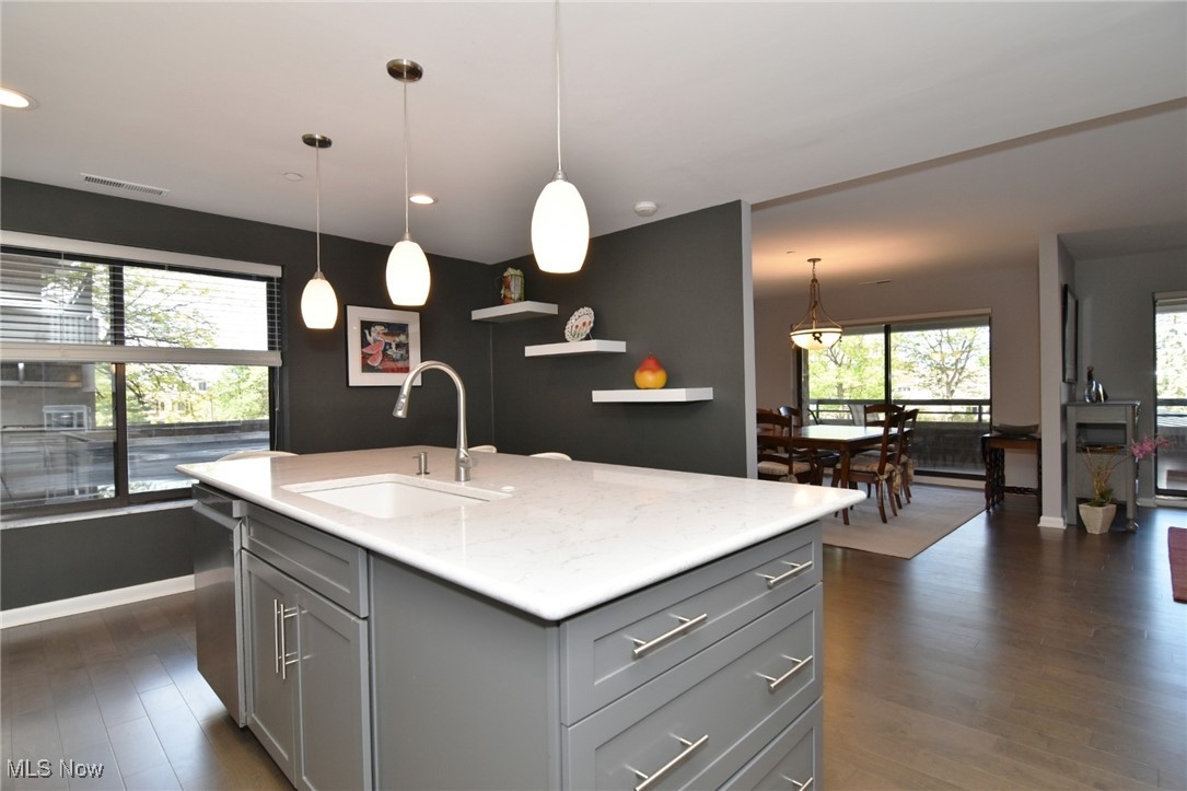 27500 Cedar Road Beachwood OH 44122