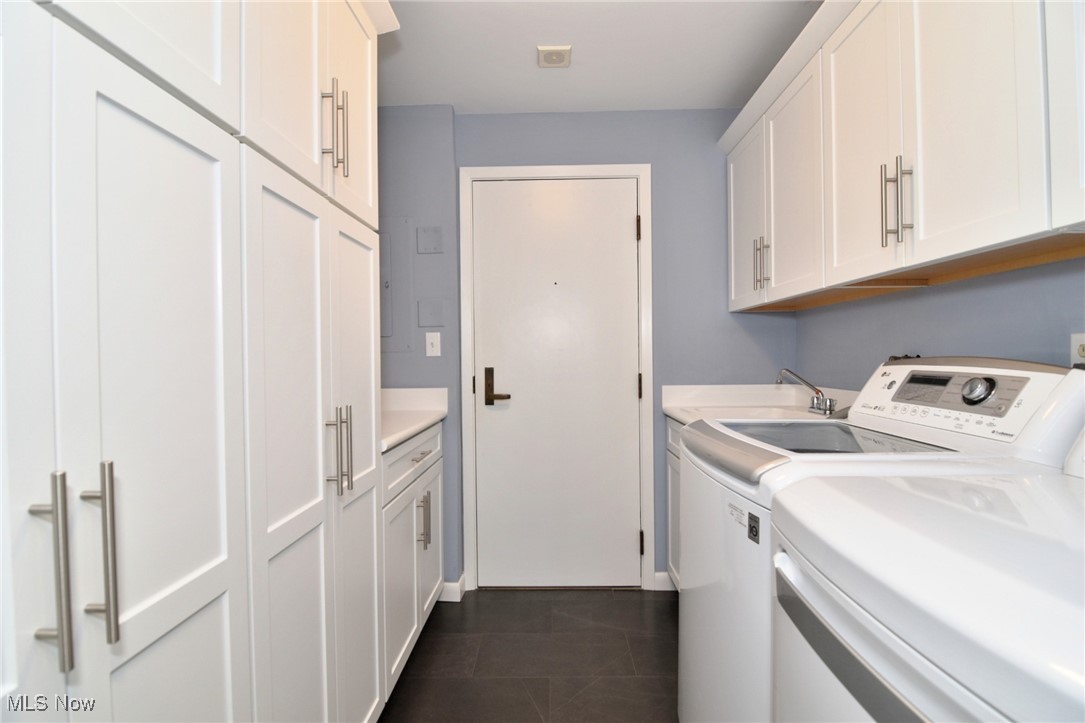 27500 Cedar Road Beachwood OH 44122