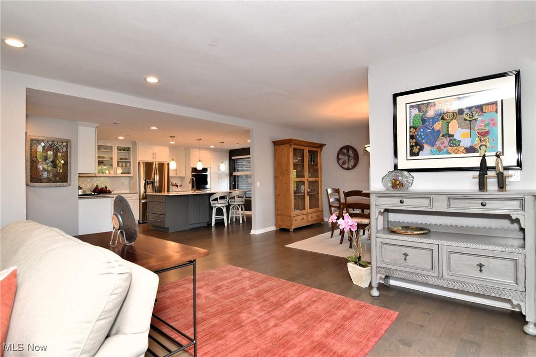 27500 Cedar Road Beachwood OH 44122