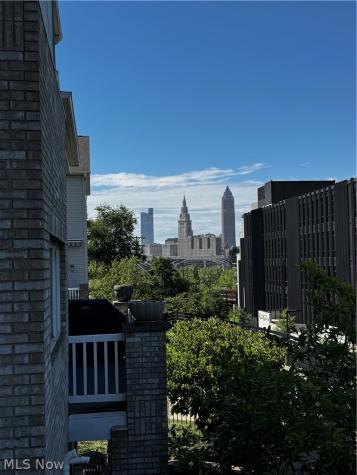 2257 City View Drive Cleveland OH 44113