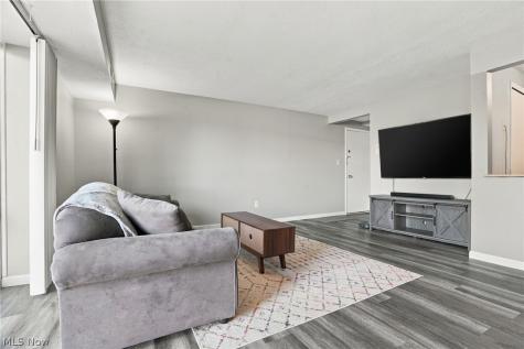 9611 Sunrise Boulevard North Royalton OH 44133