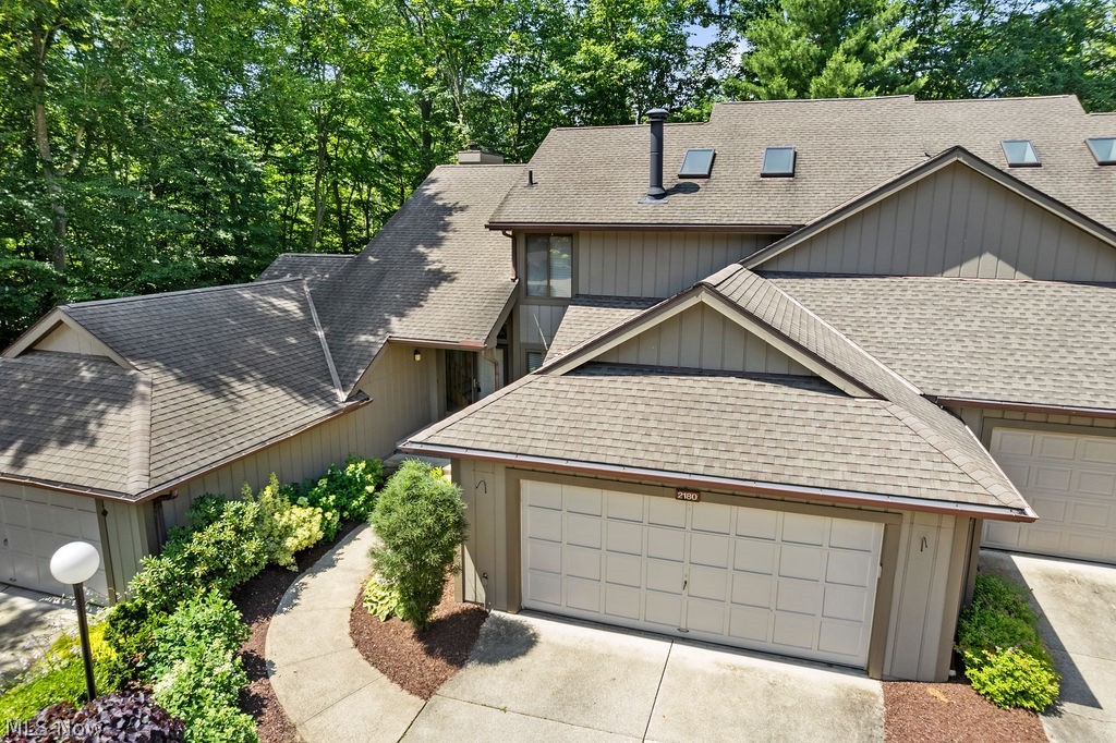2180 Stone Creek Trail Cuyahoga Falls OH 44223