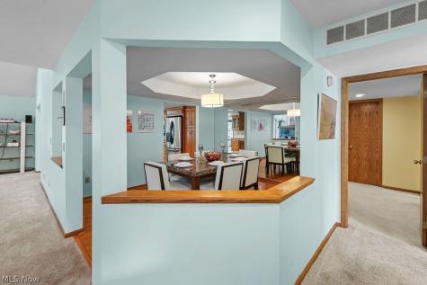 2180 Stone Creek Trail Cuyahoga Falls OH 44223