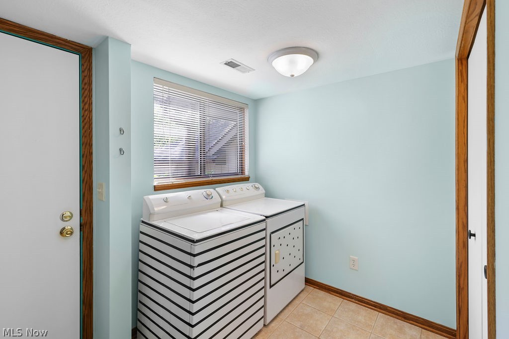 2180 Stone Creek Trail Cuyahoga Falls OH 44223