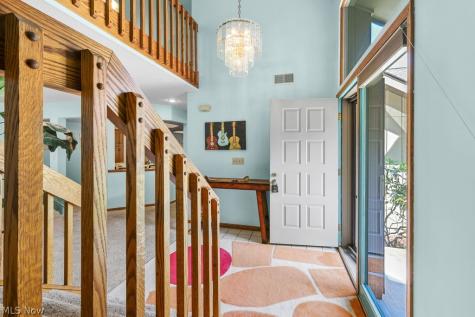2180 Stone Creek Trail Cuyahoga Falls OH 44223