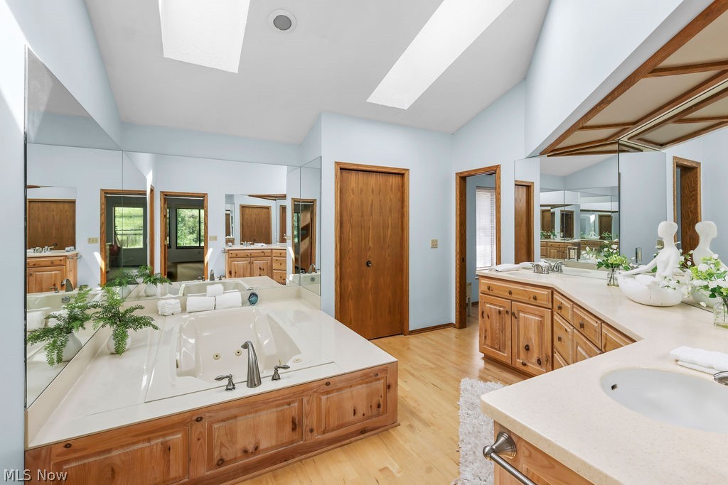 2180 Stone Creek Trail Cuyahoga Falls OH 44223