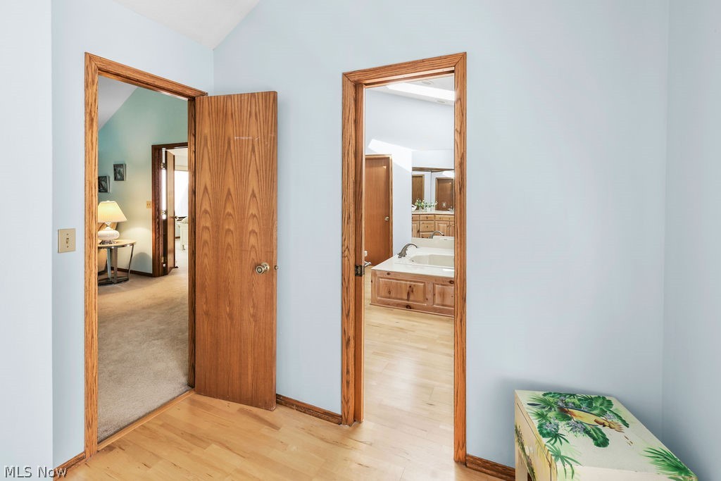 2180 Stone Creek Trail Cuyahoga Falls OH 44223