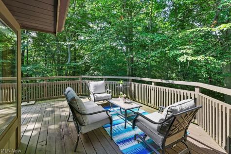 2180 Stone Creek Trail Cuyahoga Falls OH 44223