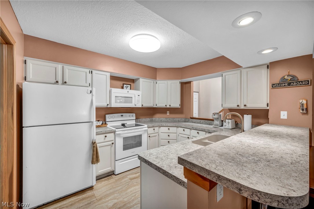 2213 Devon Court Akron OH 44312