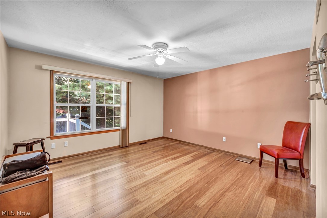 2213 Devon Court Akron OH 44312
