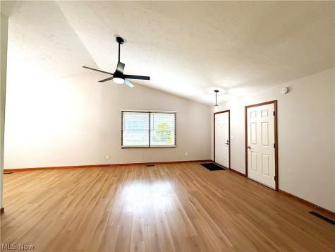 1933 Candlewood Drive Avon OH 44011