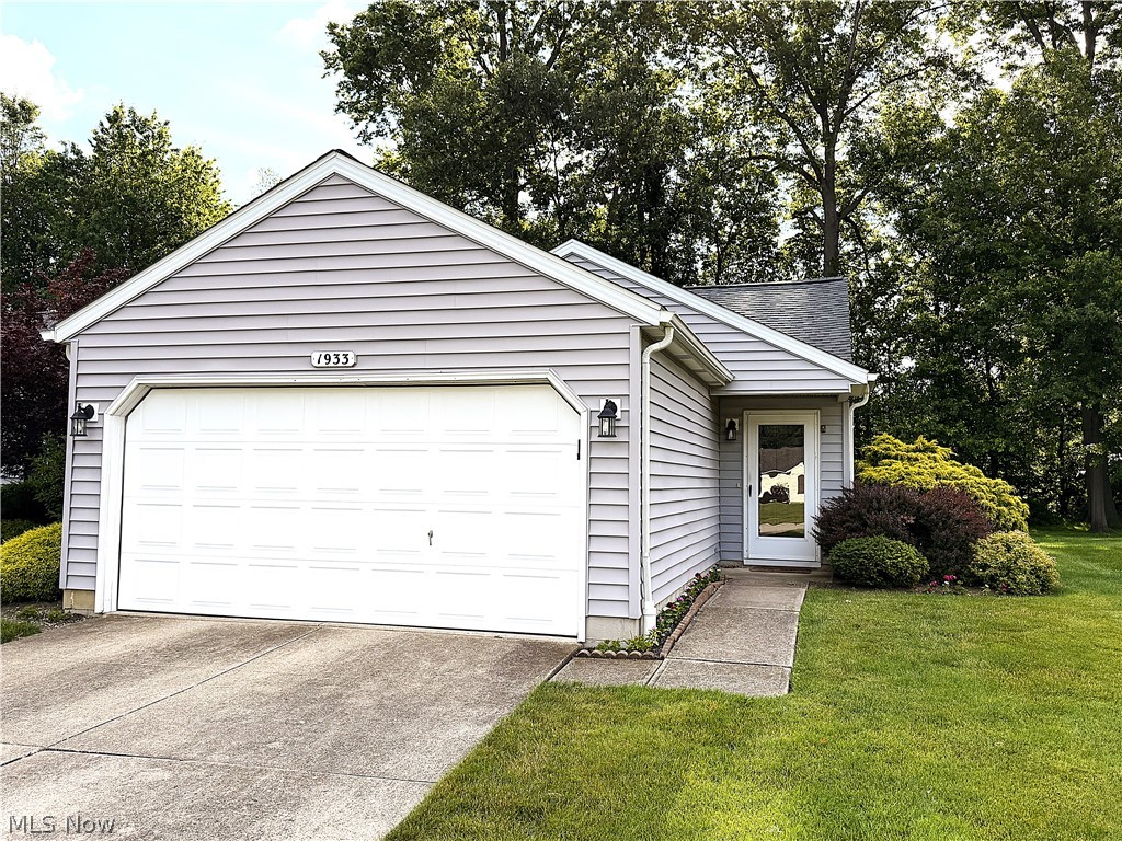 1933 Candlewood Drive Avon OH 44011