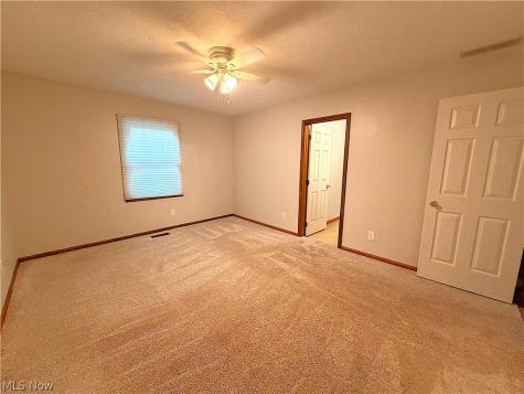 1933 Candlewood Drive Avon OH 44011