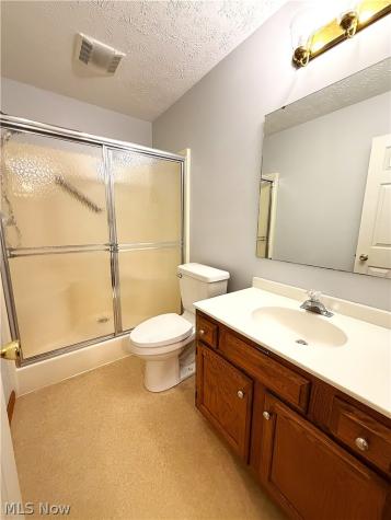 1933 Candlewood Drive Avon OH 44011