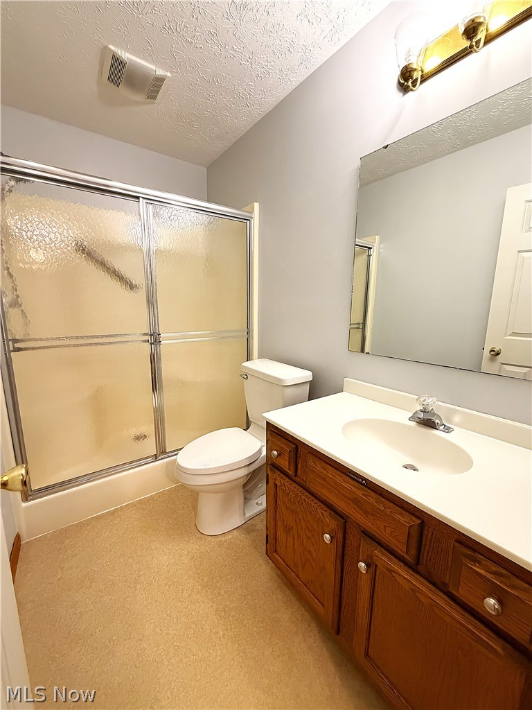 1933 Candlewood Drive Avon OH 44011
