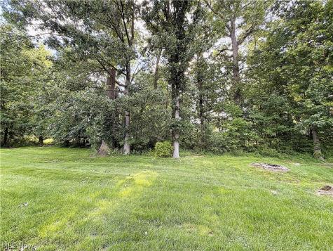 1933 Candlewood Drive Avon OH 44011