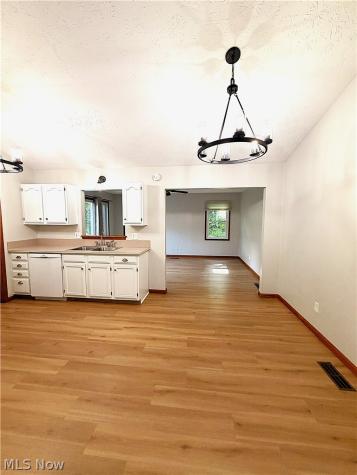 1933 Candlewood Drive Avon OH 44011