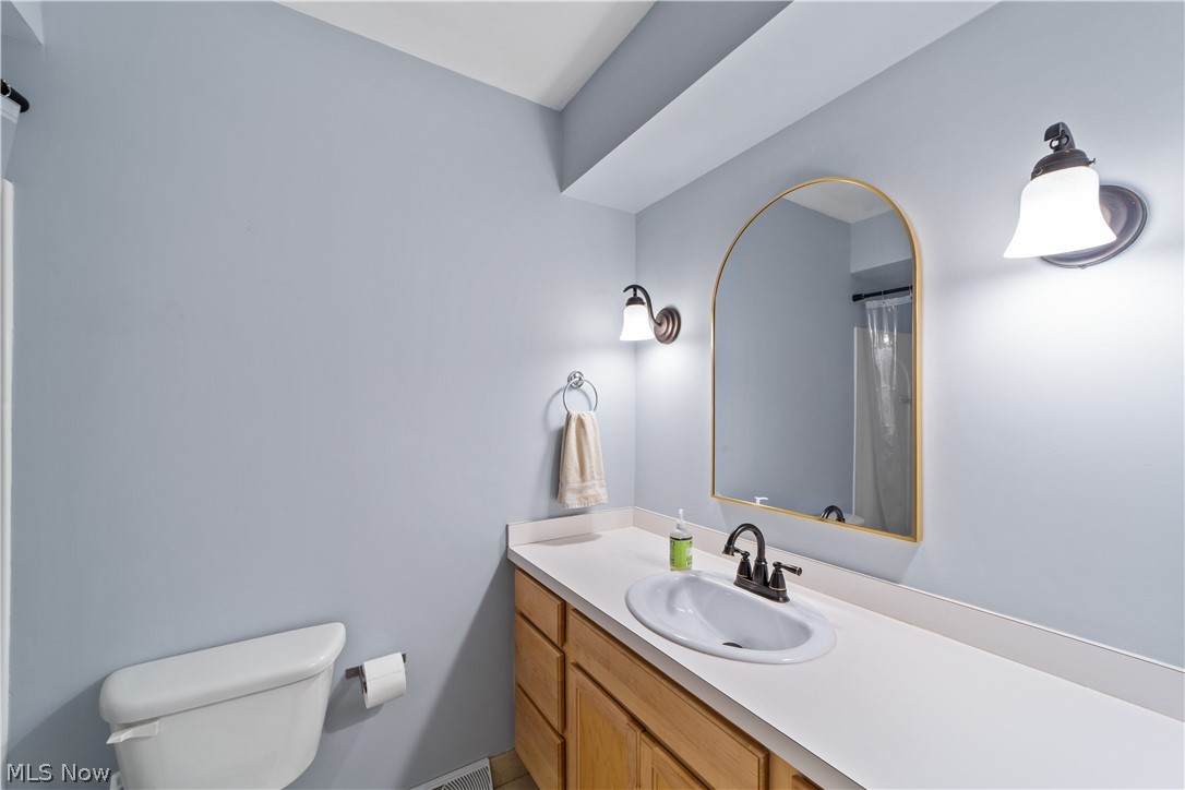 8713 Fox Rest Drive Brecksville OH 44141