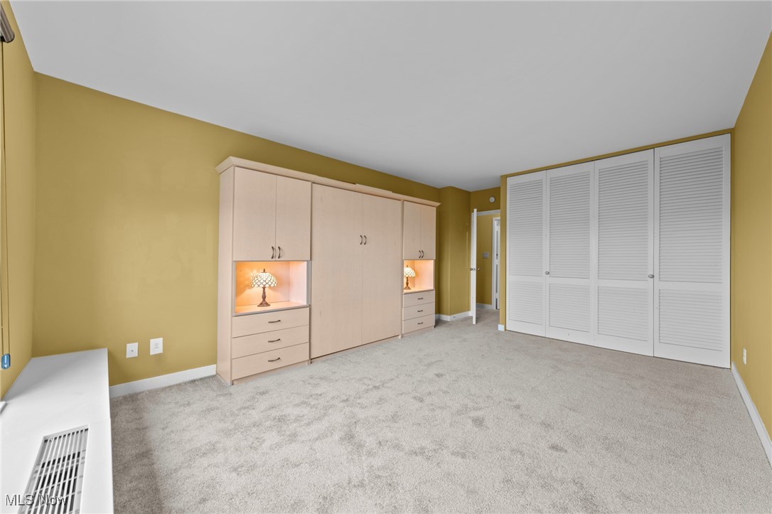1 Bratenahl Place Bratenahl OH 44108