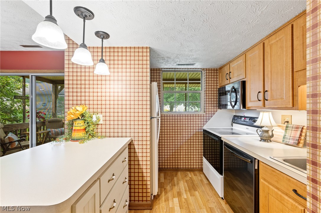 2927 Pleasant Street NW North Canton OH 44720