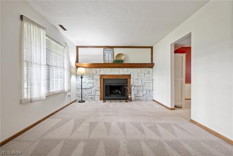 2927 Pleasant Street NW North Canton OH 44720