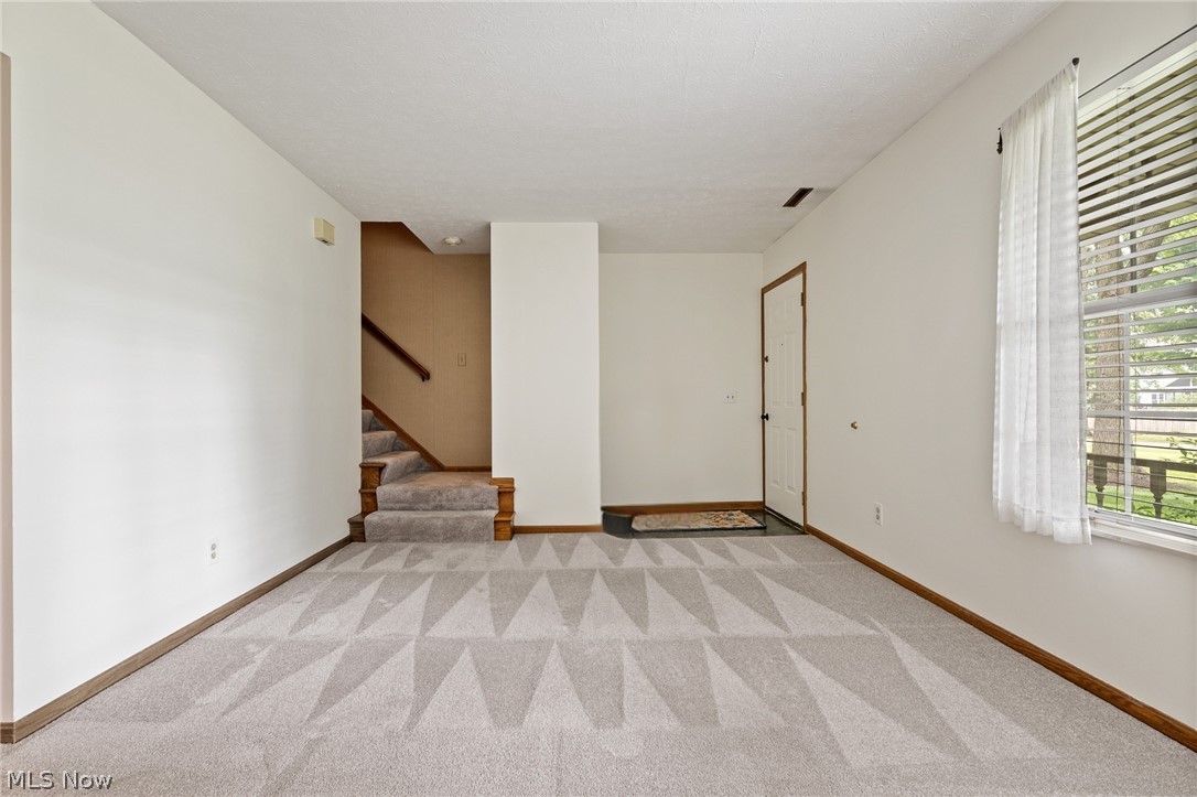 2927 Pleasant Street NW North Canton OH 44720